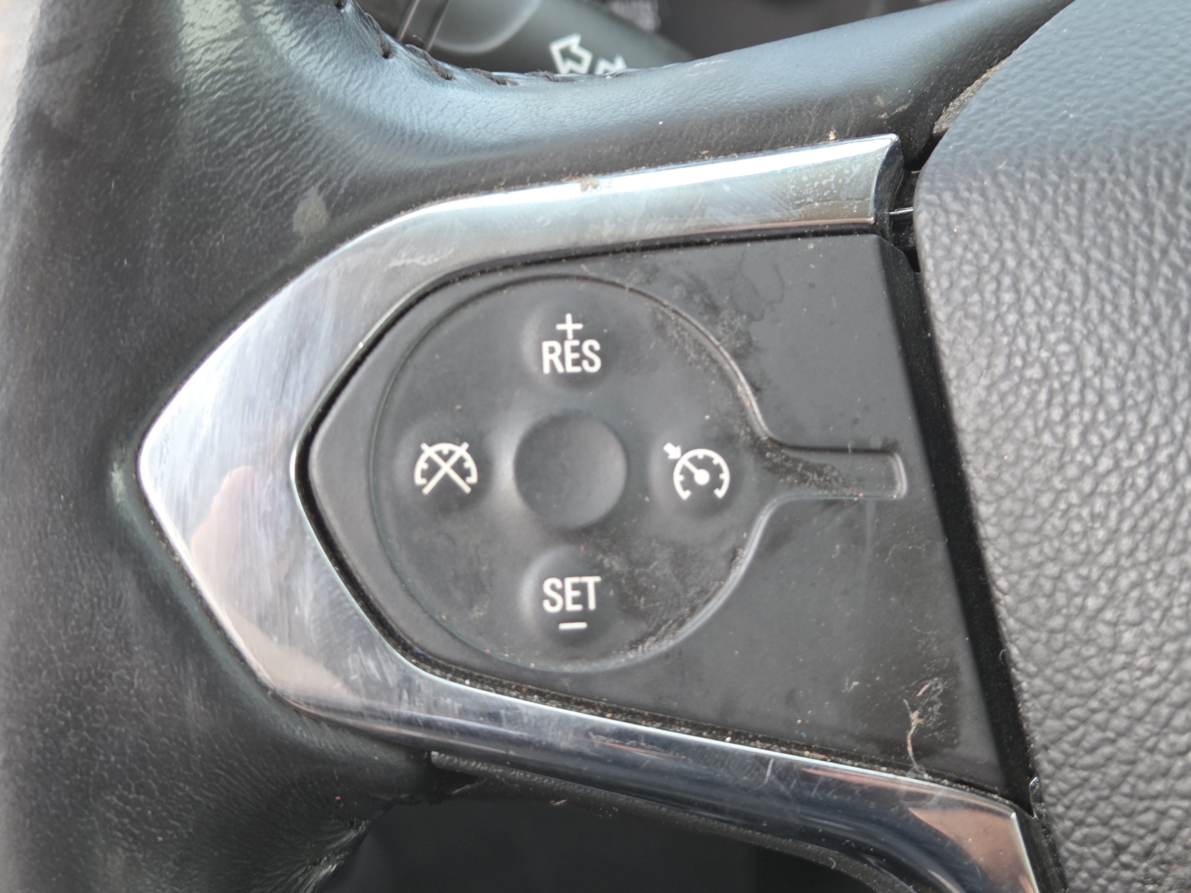Used 2019 Chevrolet Traverse LT AWD/4WD image 21