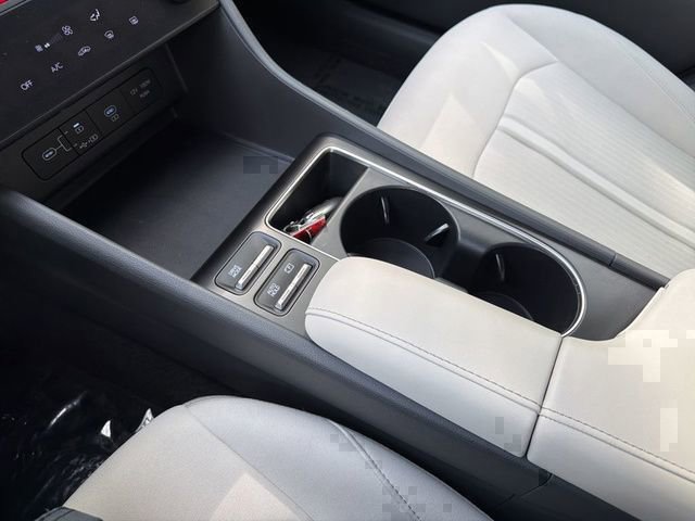 Certified 2025 Hyundai Sonata SEL AWD/4WD image 27