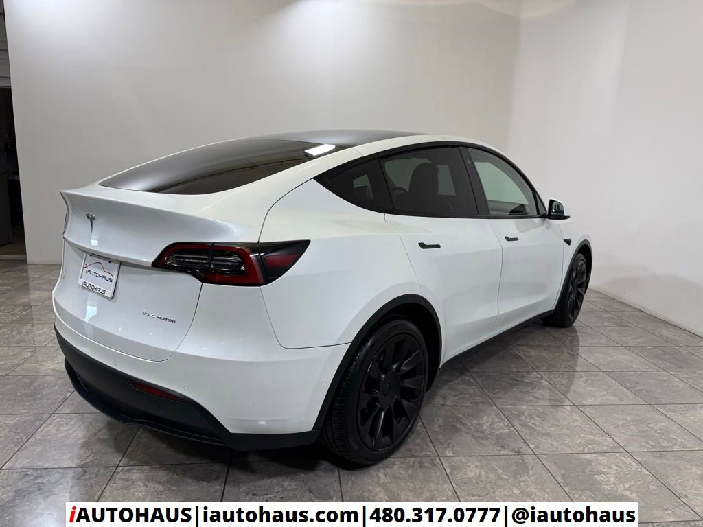 Used 2020 Tesla Model Y Long Range image 6