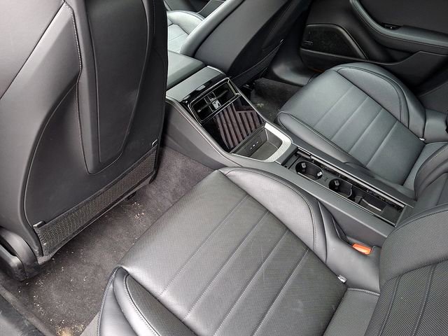 New 2025 Porsche Panamera 4 image 13