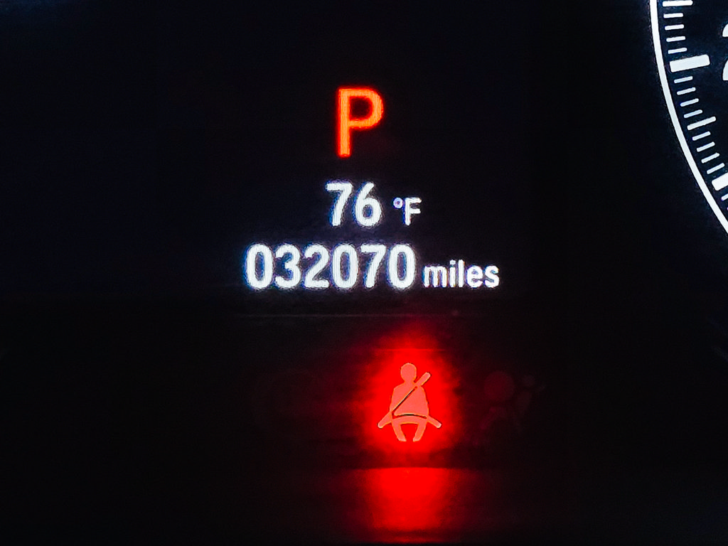 Used 2018 Honda Accord EX-L image 24
