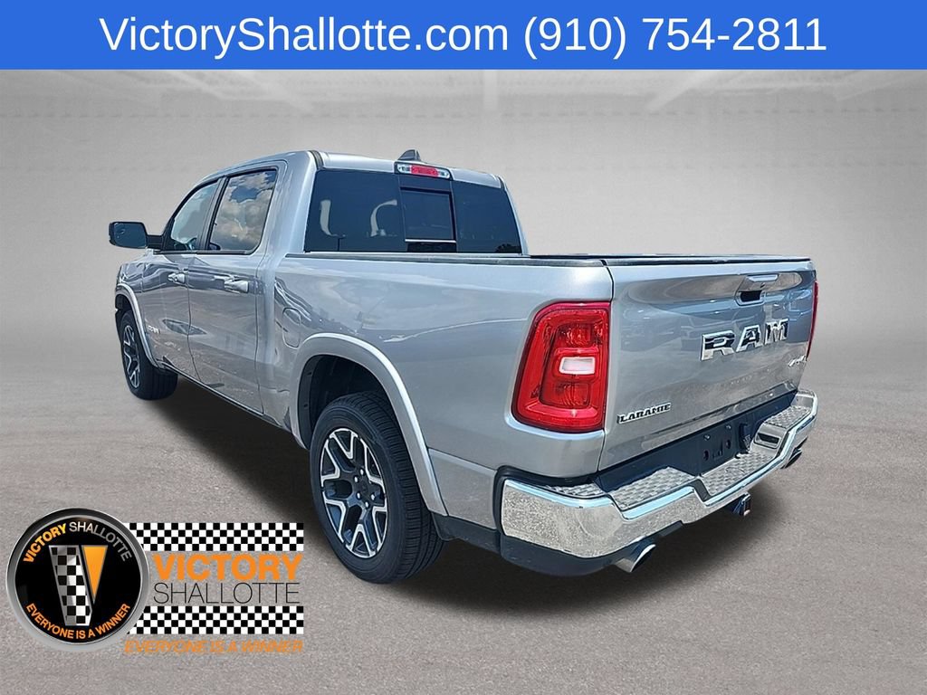 Used 2025 RAM 1500 Laramie AWD/4WD image 29