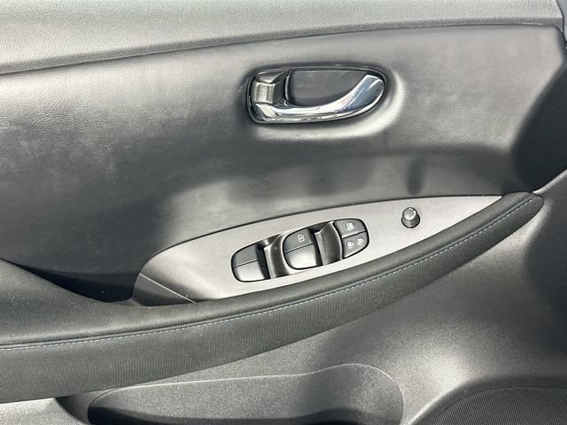 Used 2025 Nissan Leaf S FWD image 20