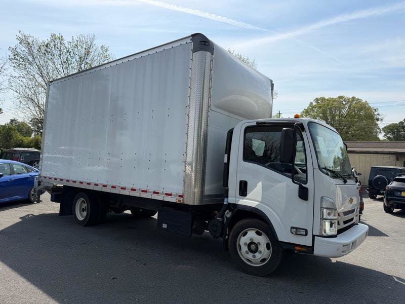 Used 2023 Chevrolet Low Cab Forward 5500XD RWD image 6