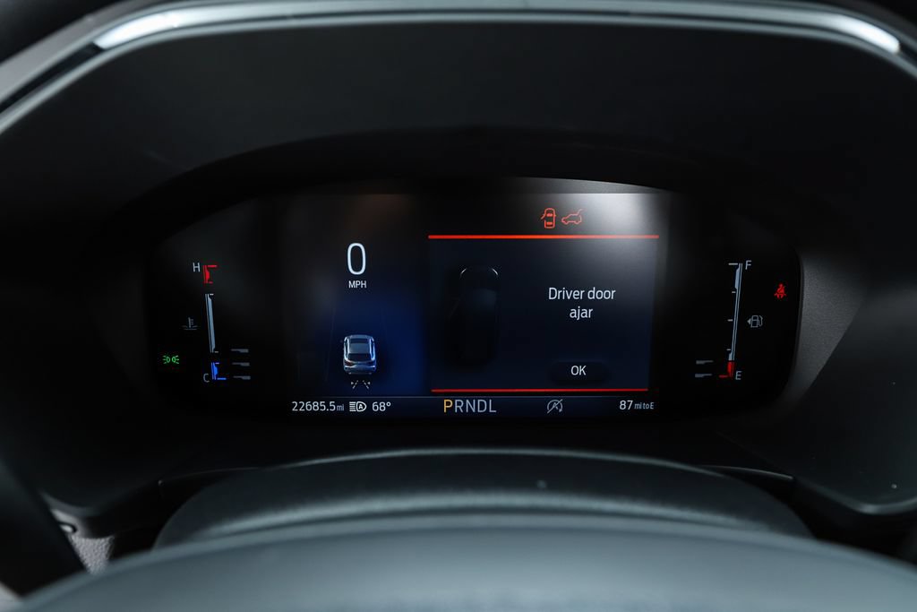 Used 2023 Ford Escape ST-Line w/ Tech Pack #1 FWD image 28