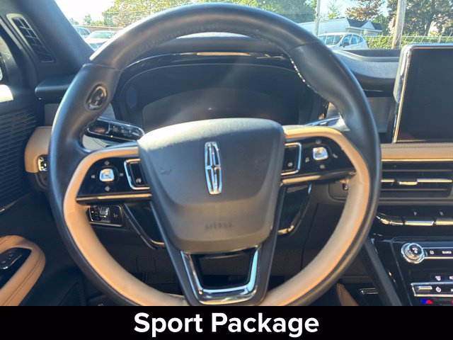Certified 2022 Lincoln Corsair Reserve w/ Sport Package AWD/4WD image 19