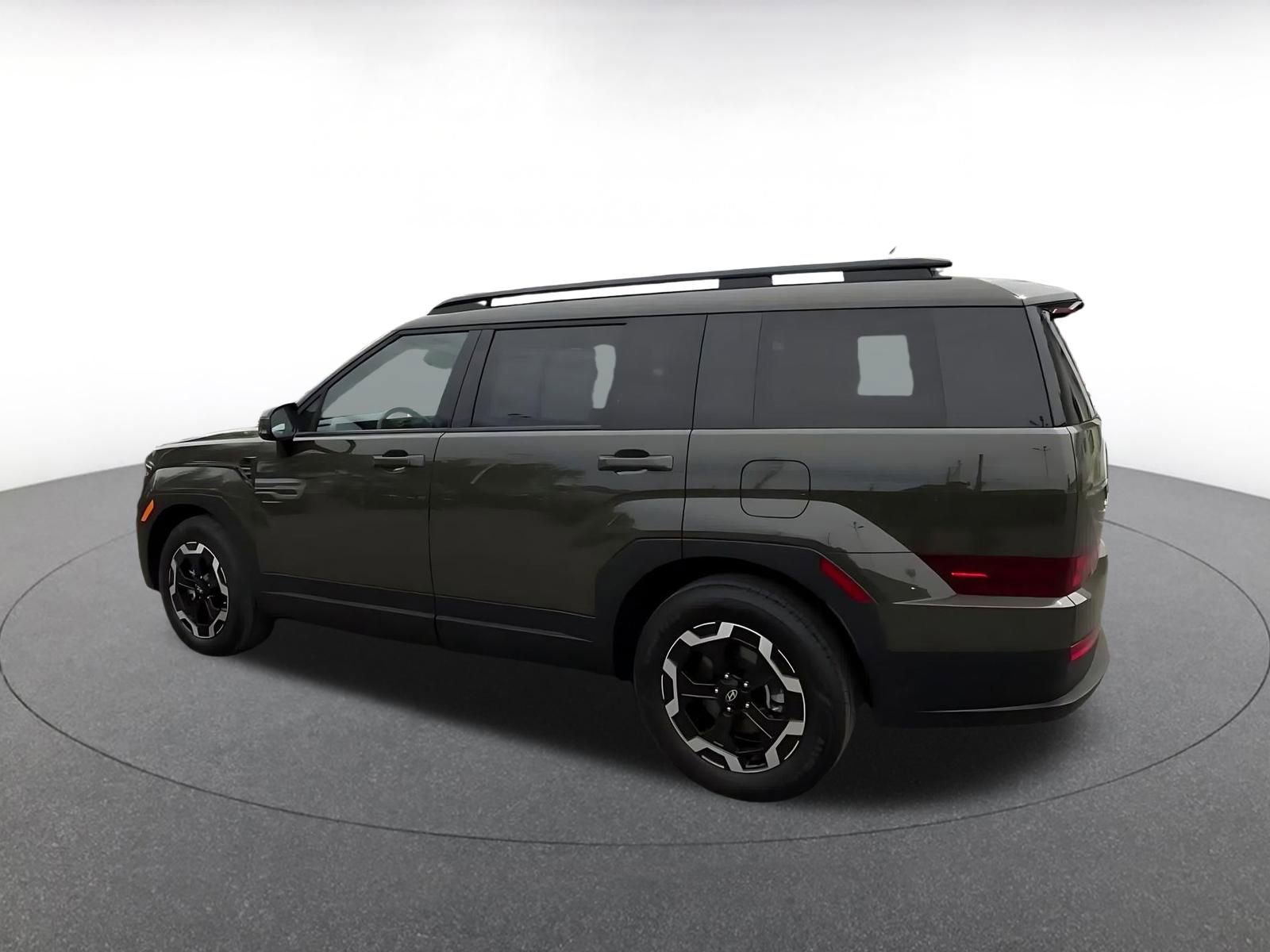 Used 2025 Hyundai Santa Fe SEL image 10