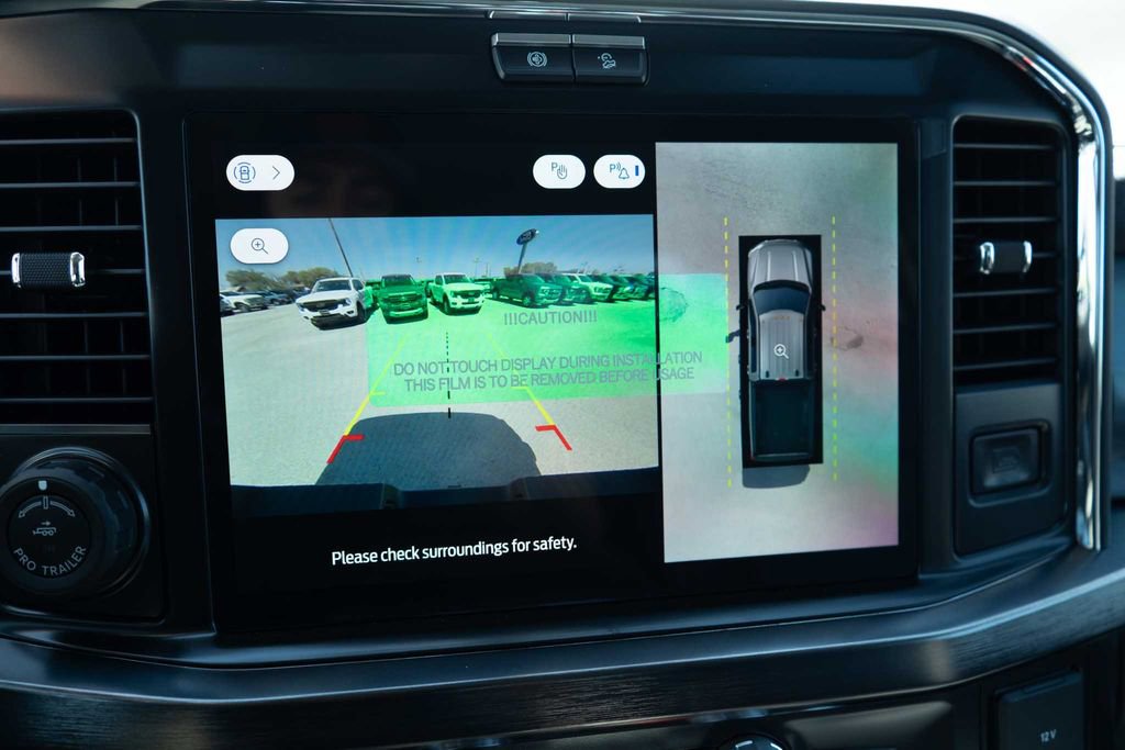 New 2026 Ford F250 Lariat w/ Black Appearance Package image 24