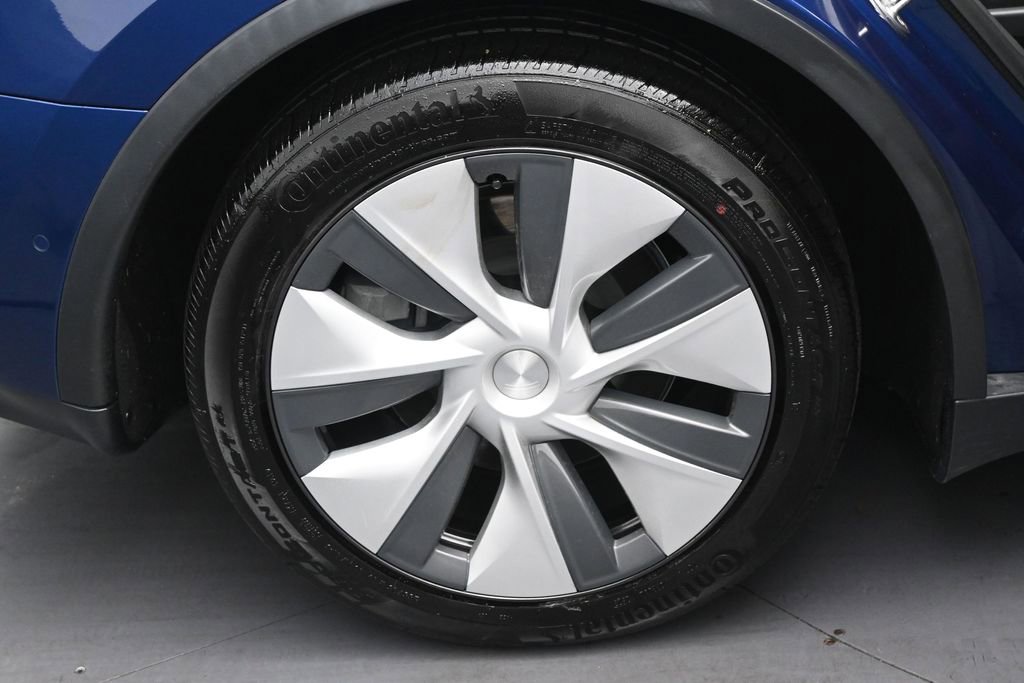 Used 2021 Tesla Model Y 2WD image 39