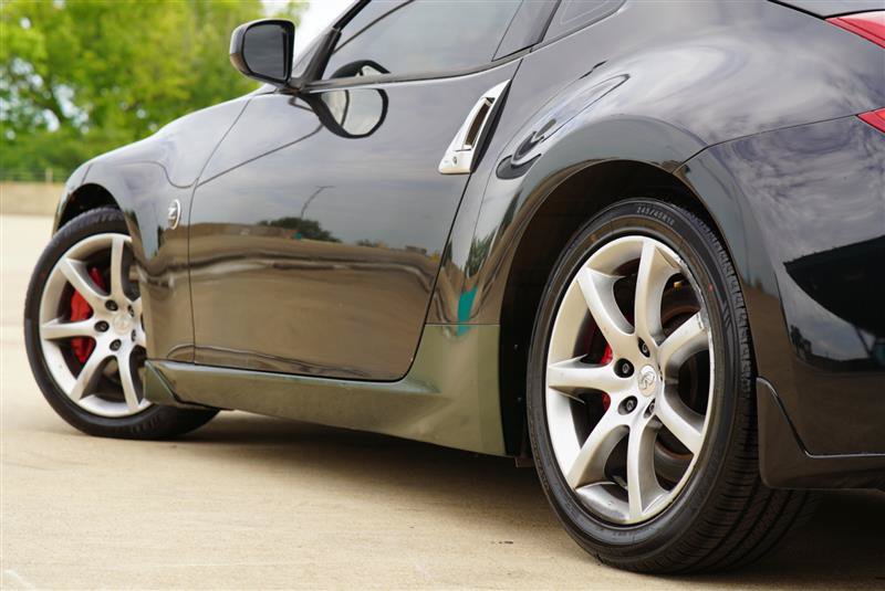 Used 2014 Nissan 370Z Touring w/ Sport Package RWD image 17