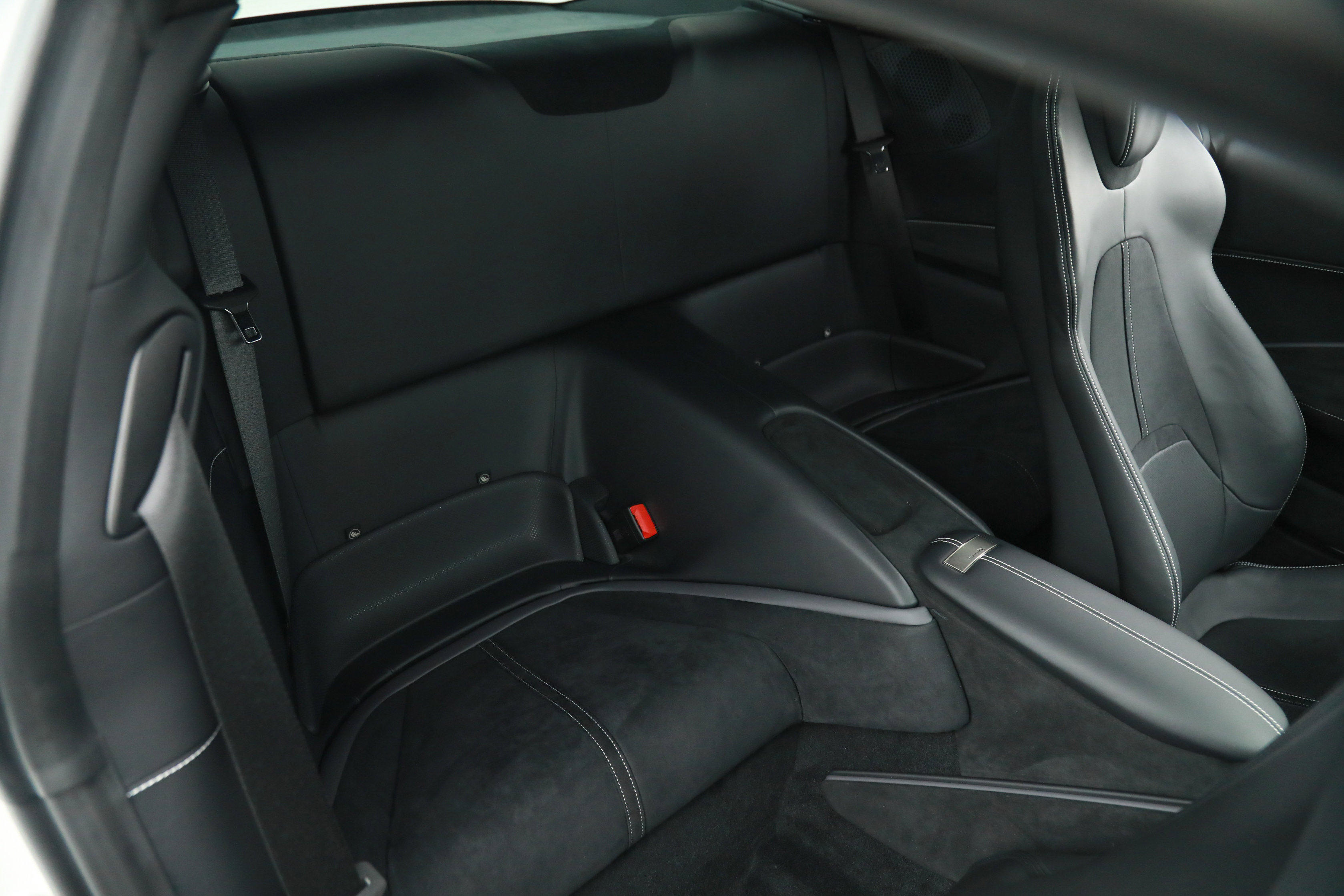 Certified 2023 Ferrari Roma image 21