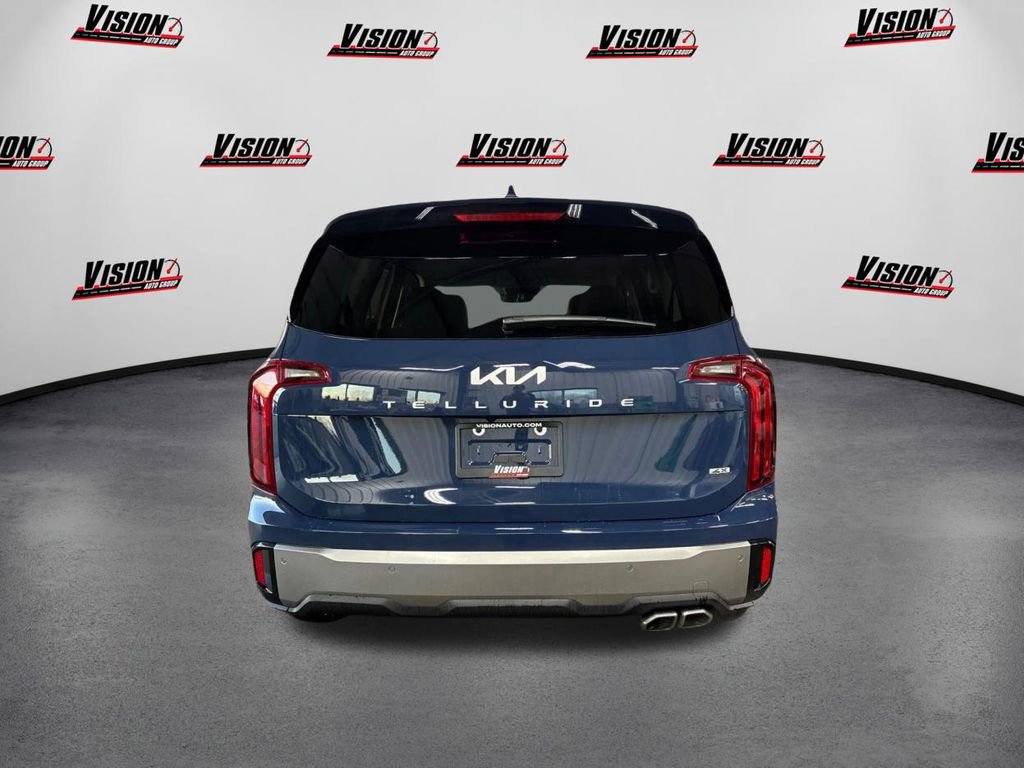 New 2025 Kia Telluride S image 6