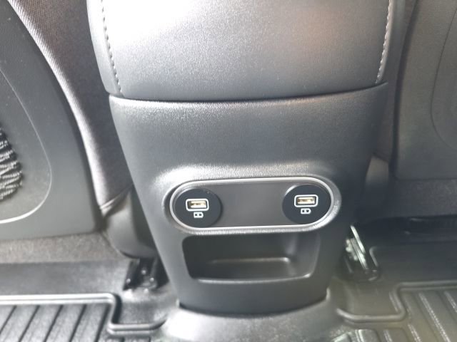 Used 2023 Hyundai Ioniq 5 SEL image 28