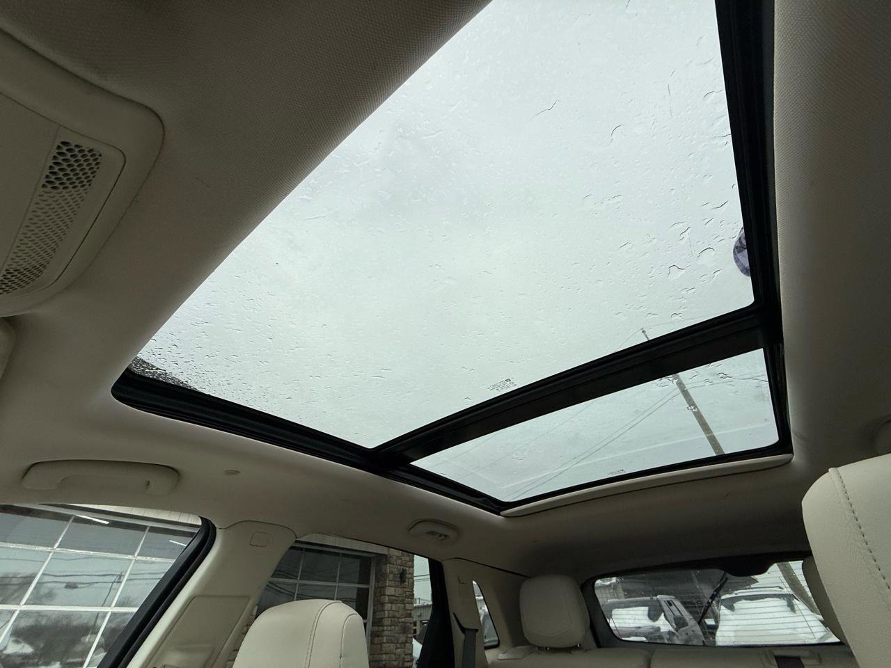 Used 2021 Cadillac XT5 Premium Luxury FWD image 16