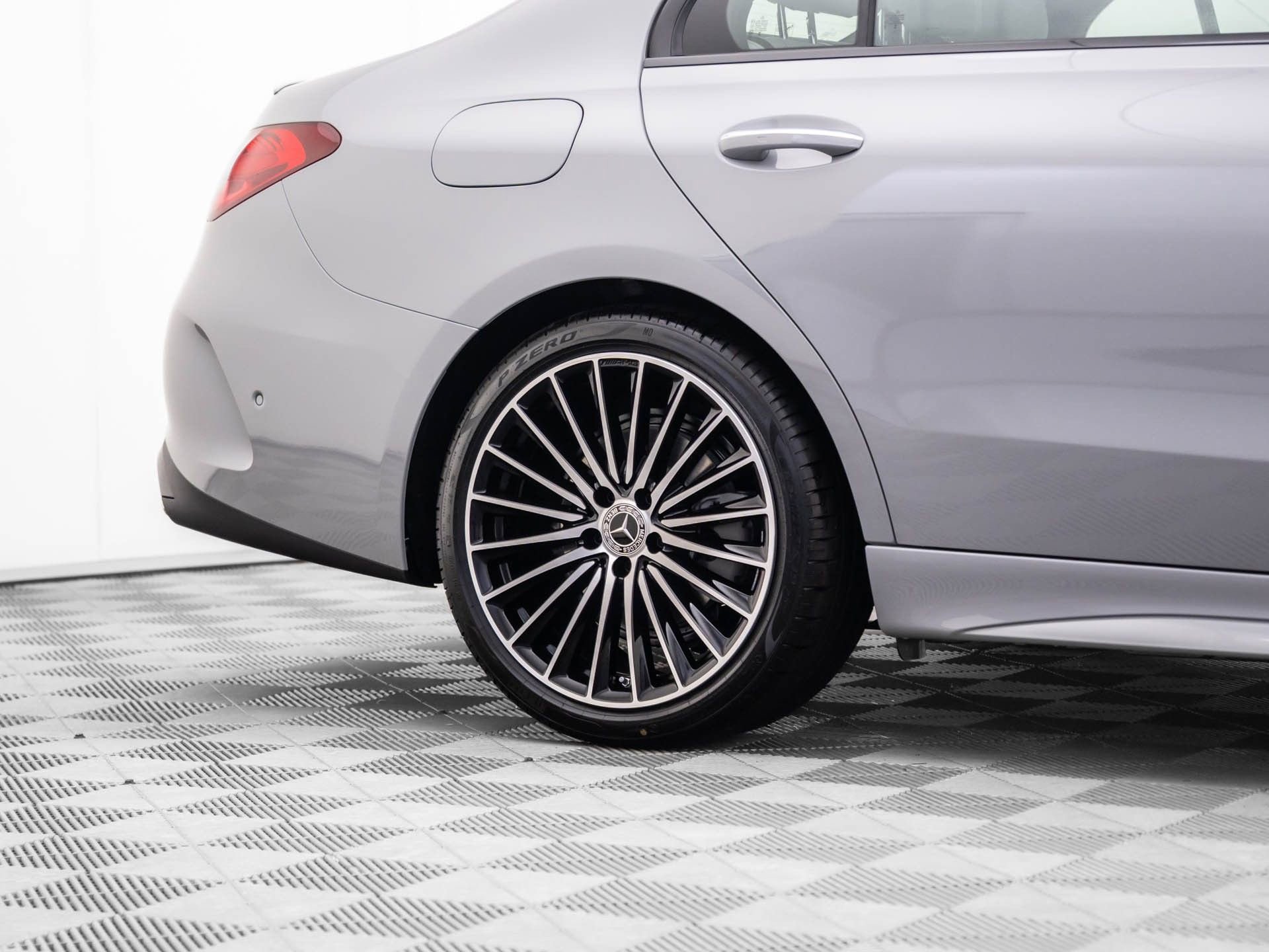 New 2026 Mercedes-Benz C 300 4MATIC Sedan image 34