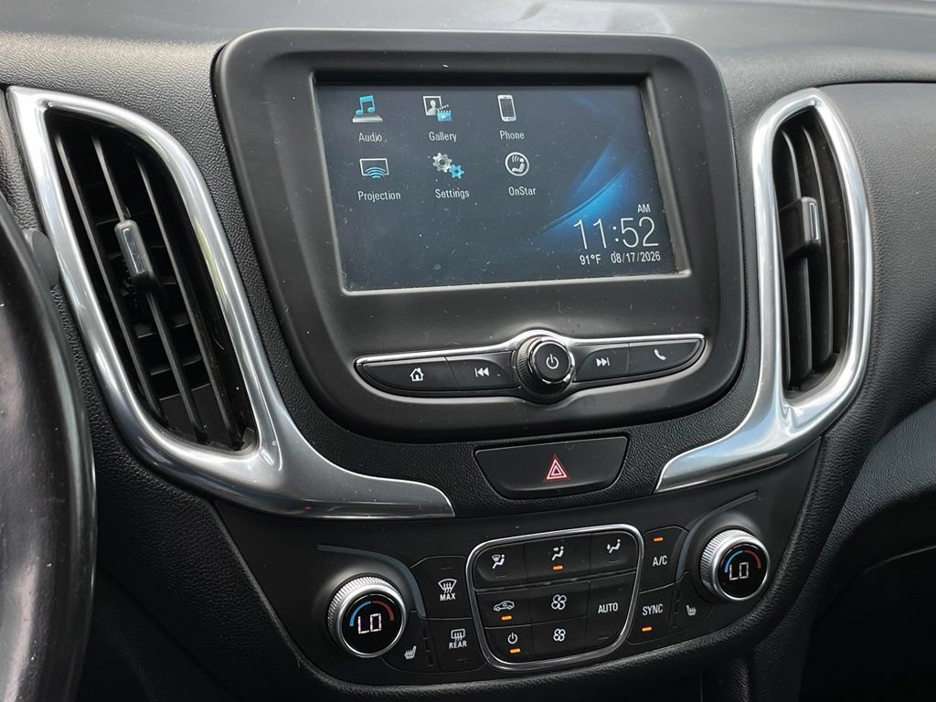 Used 2018 Chevrolet Equinox LT FWD image 17