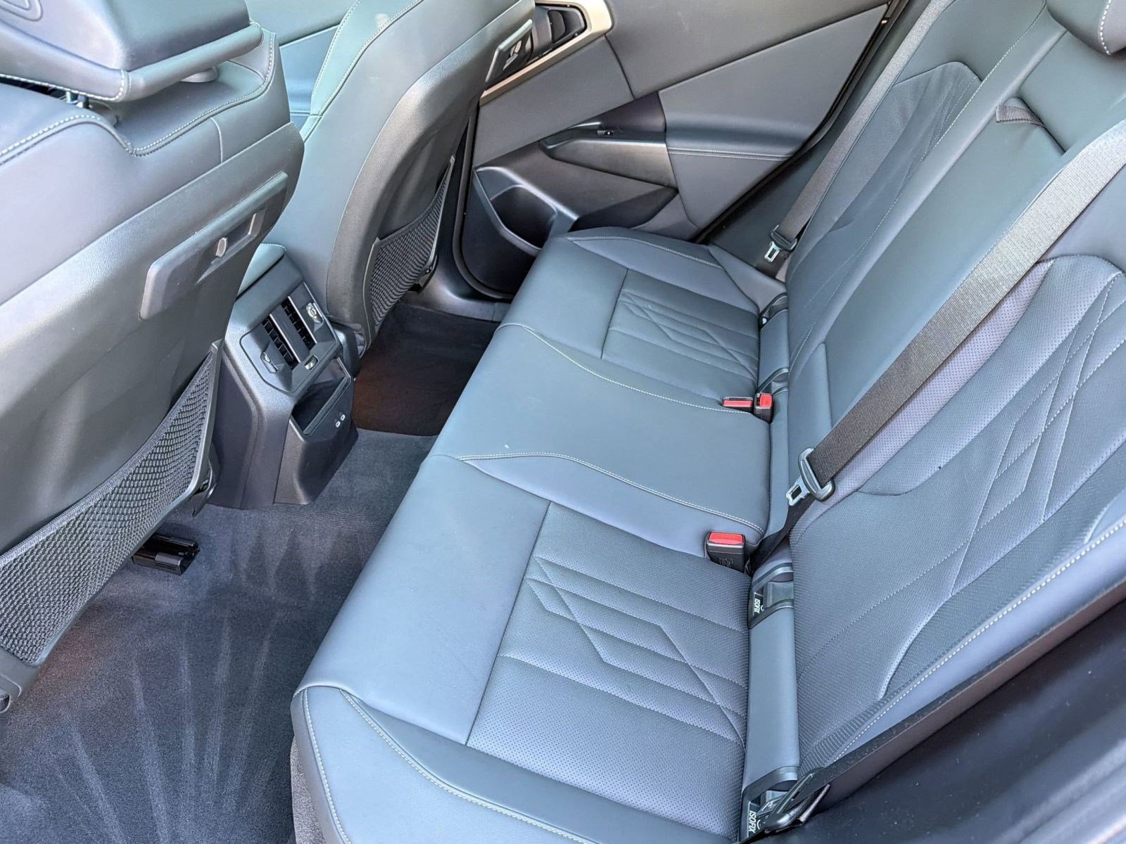 Used 2025 BMW X3 xDrive30i w/ Convenience Package image 24