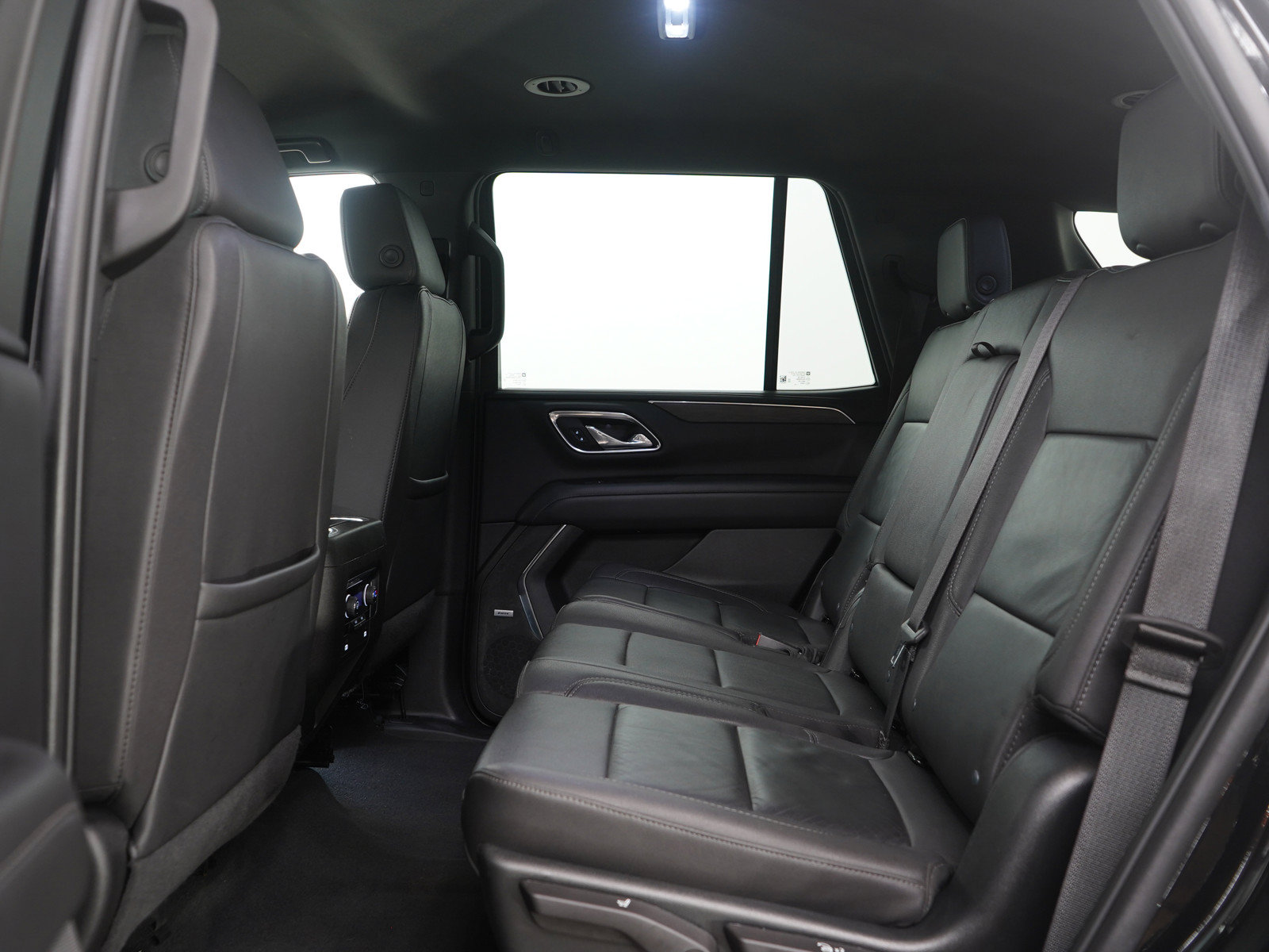 Used 2023 Chevrolet Tahoe LT AWD/4WD image 18