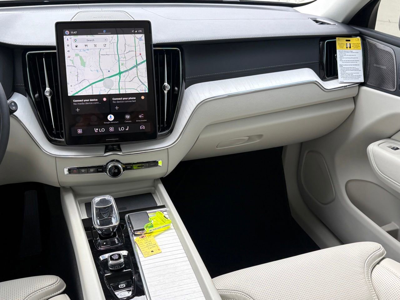 New 2026 Volvo XC60 B5 Ultra AWD/4WD image 12