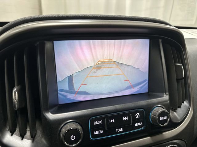 Used 2017 Chevrolet Colorado Z71 AWD/4WD image 12