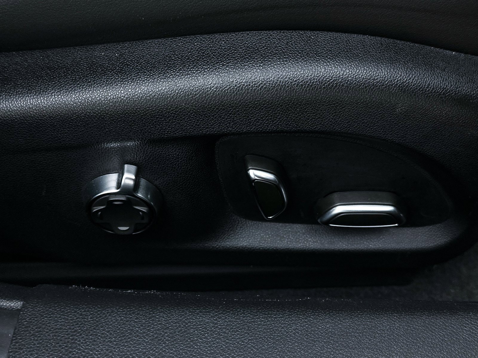 Used 2022 Cadillac CT4 V Blackwing w/ Carbon Fiber 1 Package image 42