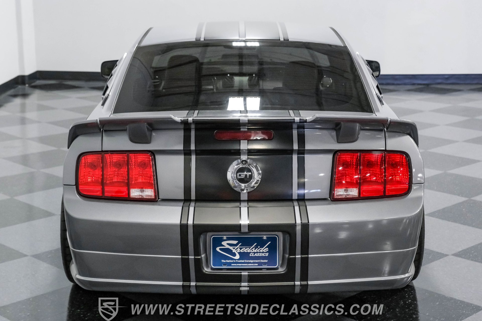 Used 2006 Ford Mustang GT image 33