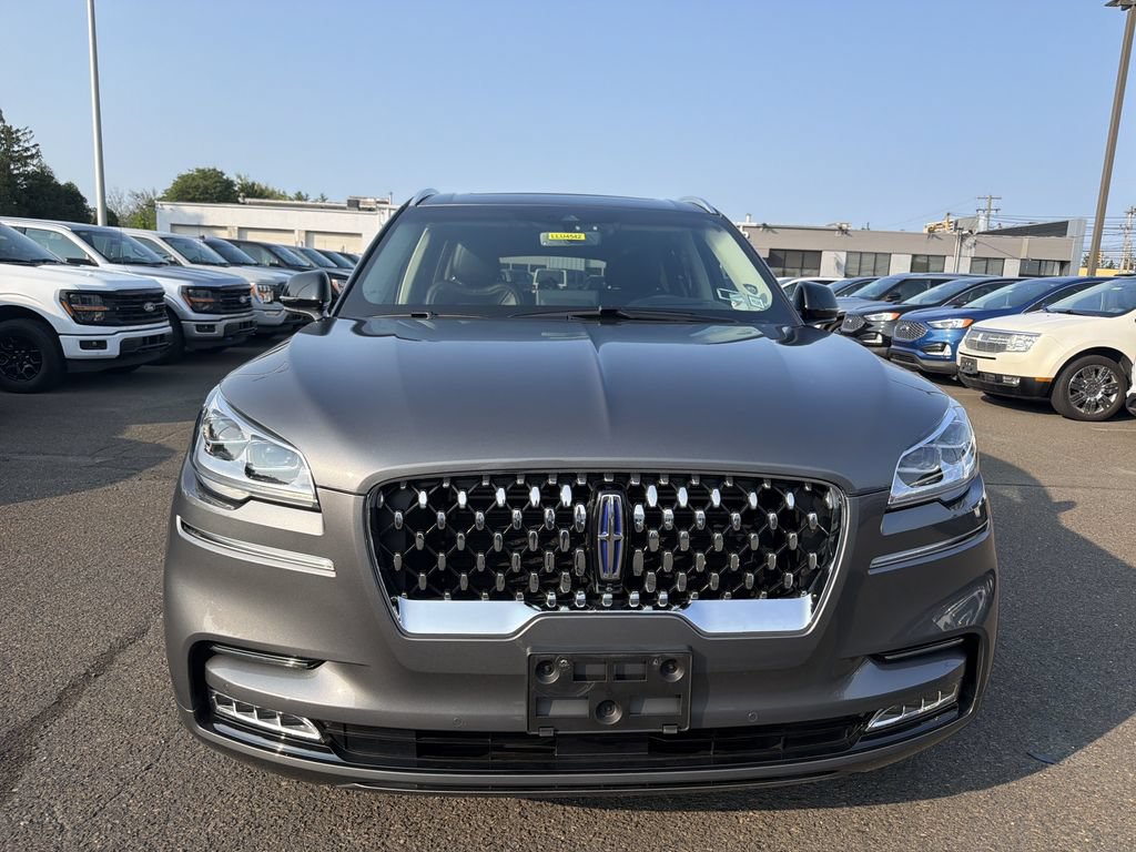 Certified 2023 Lincoln Aviator Grand Touring w/ Equipment Group 301A AWD/4WD image 9