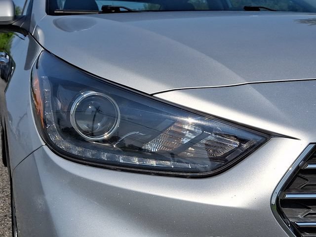 Used 2018 Hyundai Accent Limited FWD image 9
