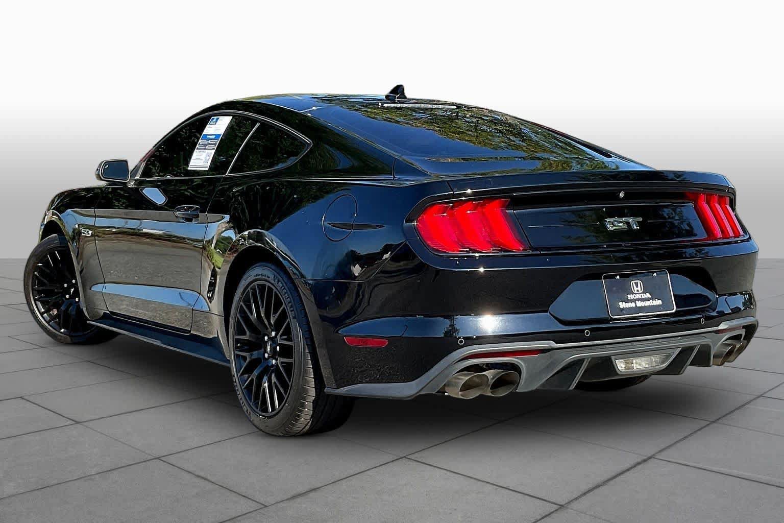Used 2022 Ford Mustang GT w/ GT Performance Package RWD image 12