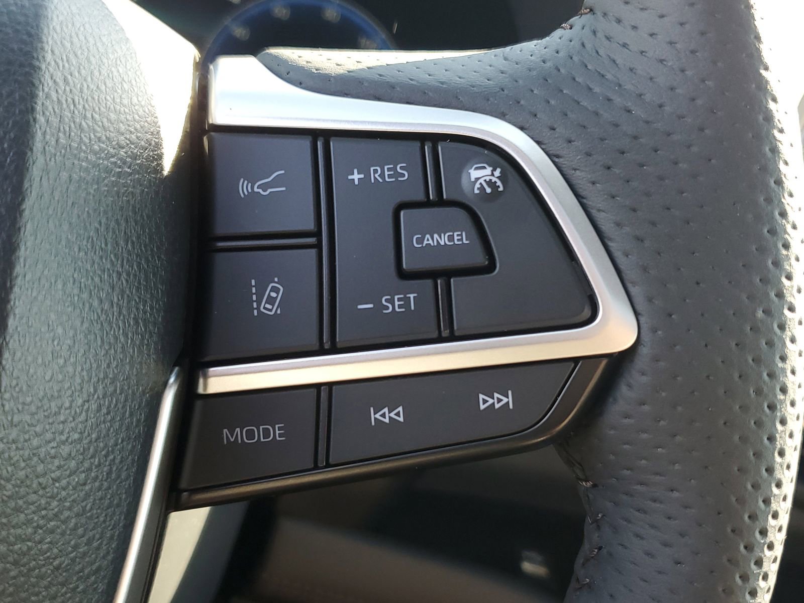 New 2026 Toyota Sienna Platinum AWD/4WD image 22