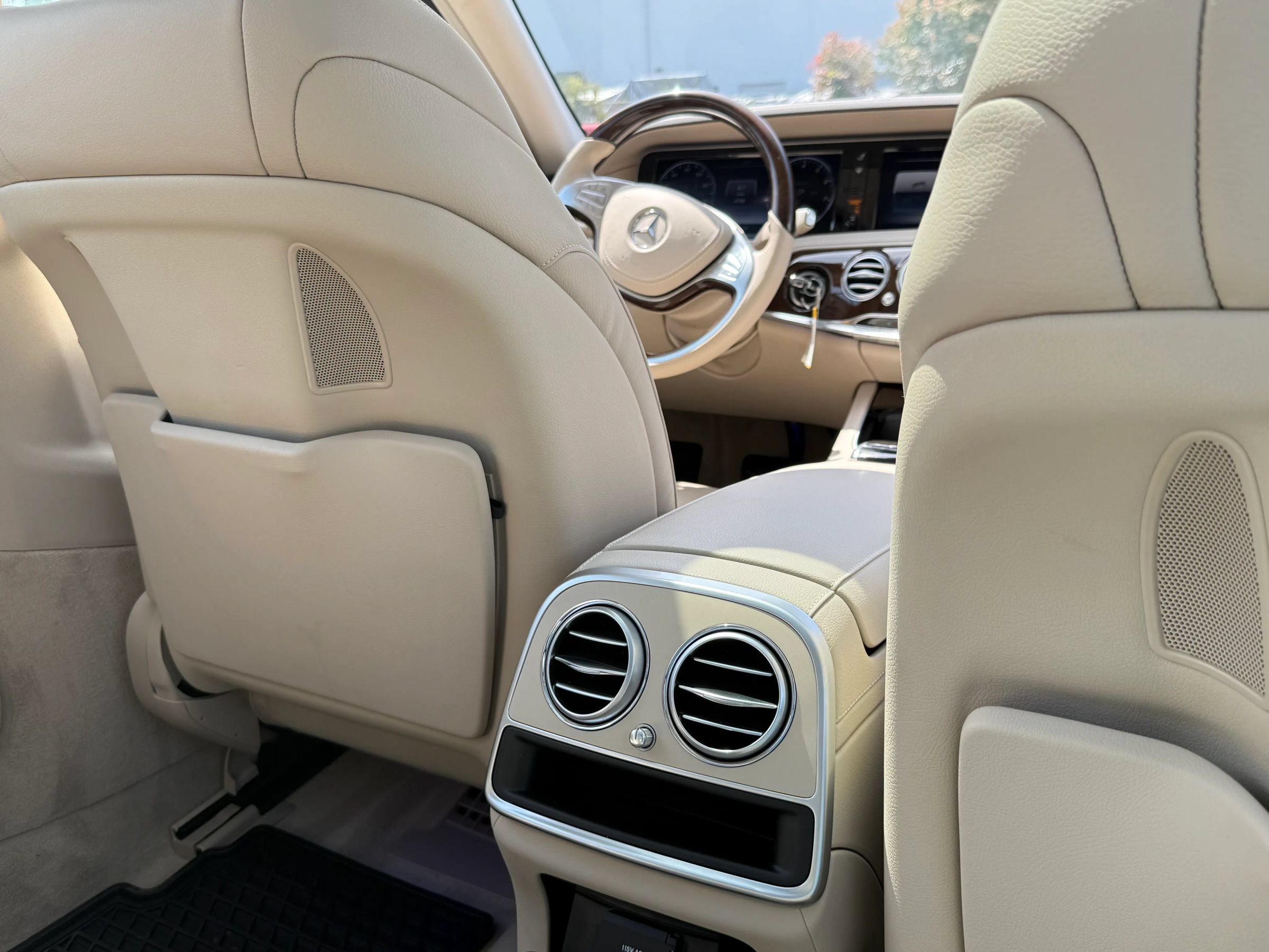 Used 2015 Mercedes-Benz S 550 4MATIC Sedan image 50