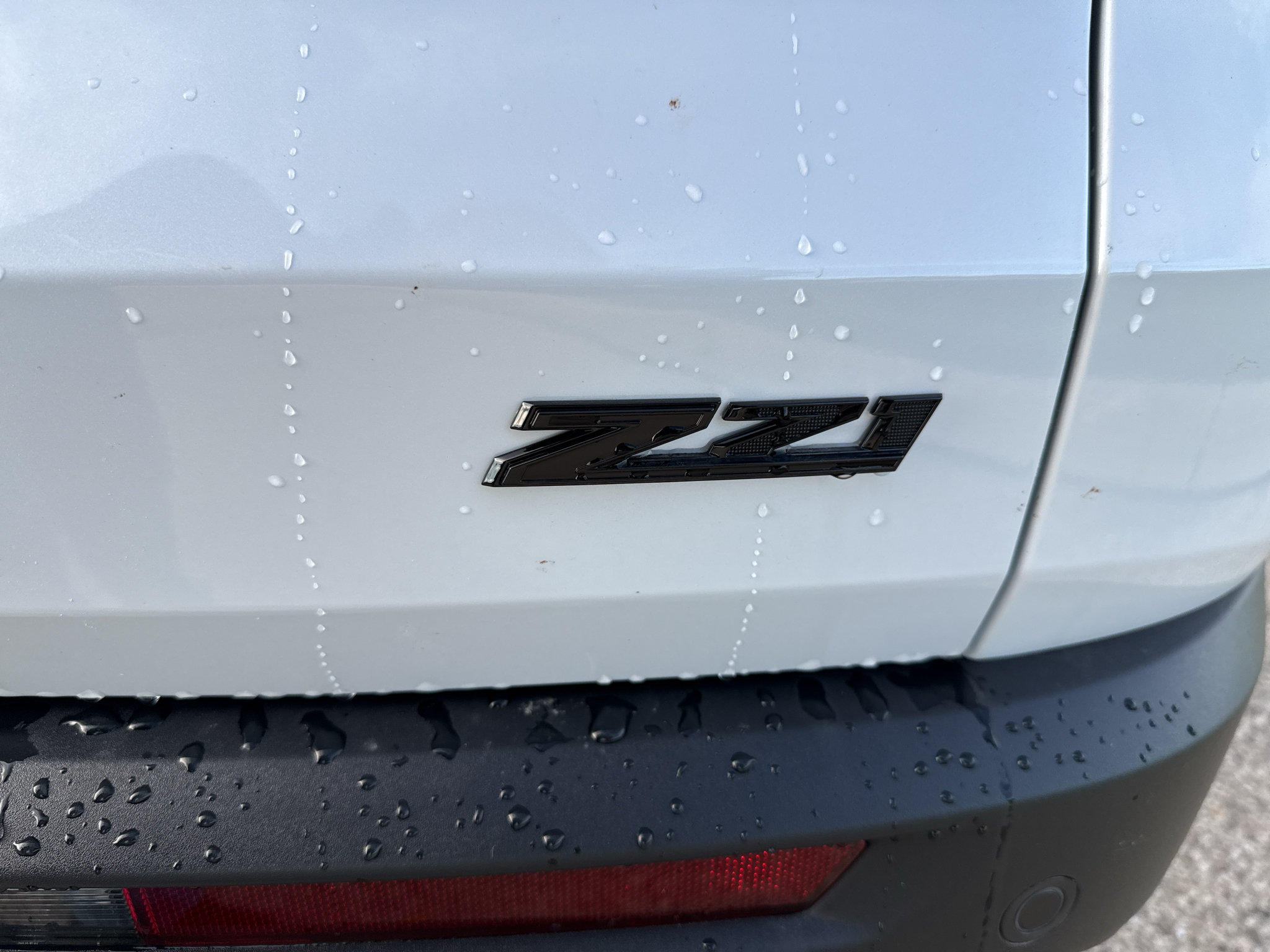 New 2027 Chevrolet Traverse Z71 w/ Driver Confidence Package AWD/4WD image 9