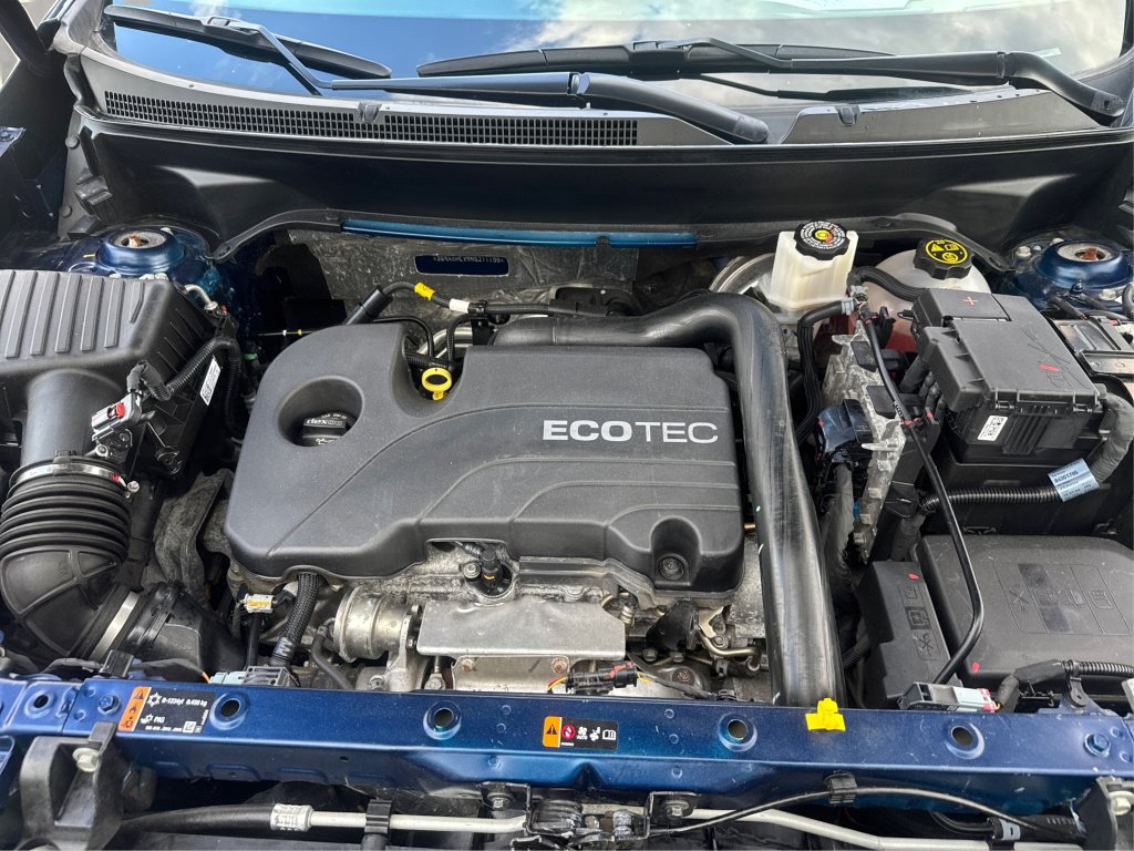 Used 2022 Chevrolet Equinox LS w/ LS Convenience Package FWD image 14