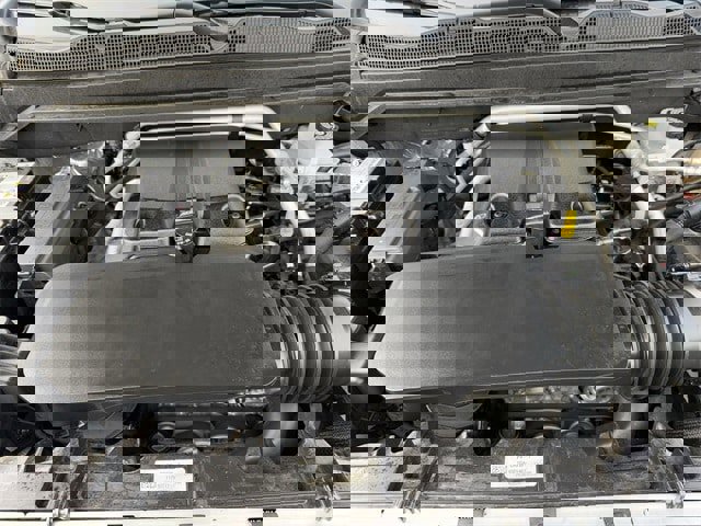 Used 2024 GMC Canyon Elevation w/ Convenience Package image 31