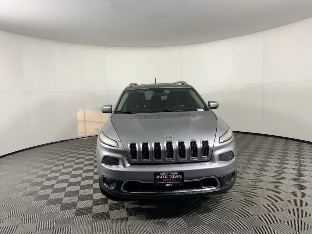Used 2016 Jeep Cherokee Limited image 4
