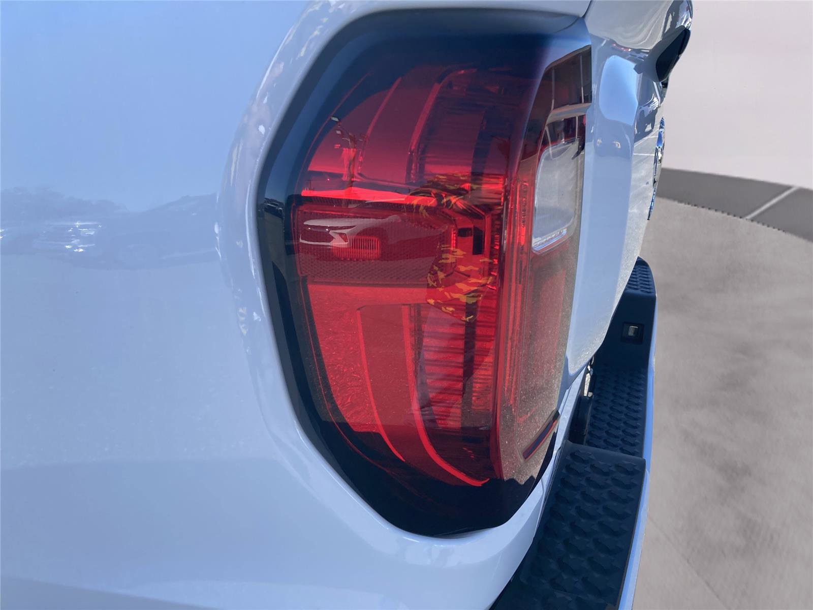 New 2026 GMC Canyon Elevation w/ Convenience Package image 34