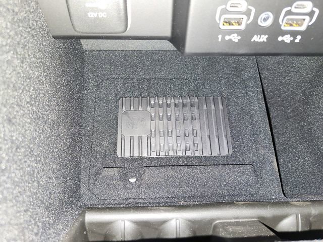 New 2026 Jeep Grand Wagoneer Limited w/ HD Trailer Tow Package image 36