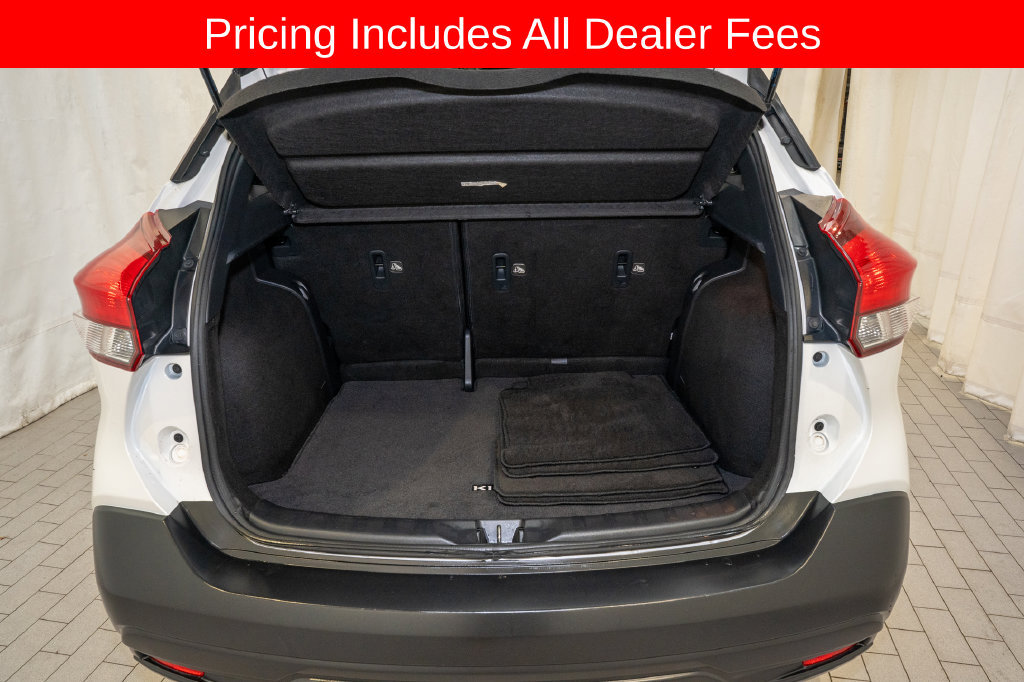 Used 2019 Nissan Kicks SV FWD image 5