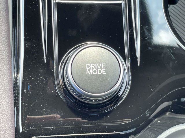 New 2026 Ford Explorer Platinum RWD image 33