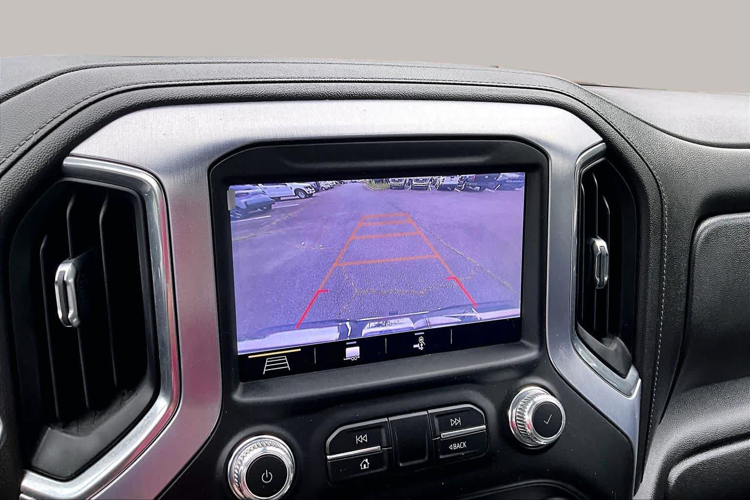 Used 2019 GMC Sierra 1500 SLT w/ SLT Premium Plus Package AWD/4WD image 29