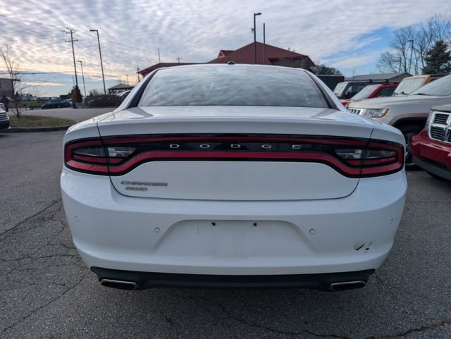 Used 2015 Dodge Charger SE w/ Power Sunroof Group image 5