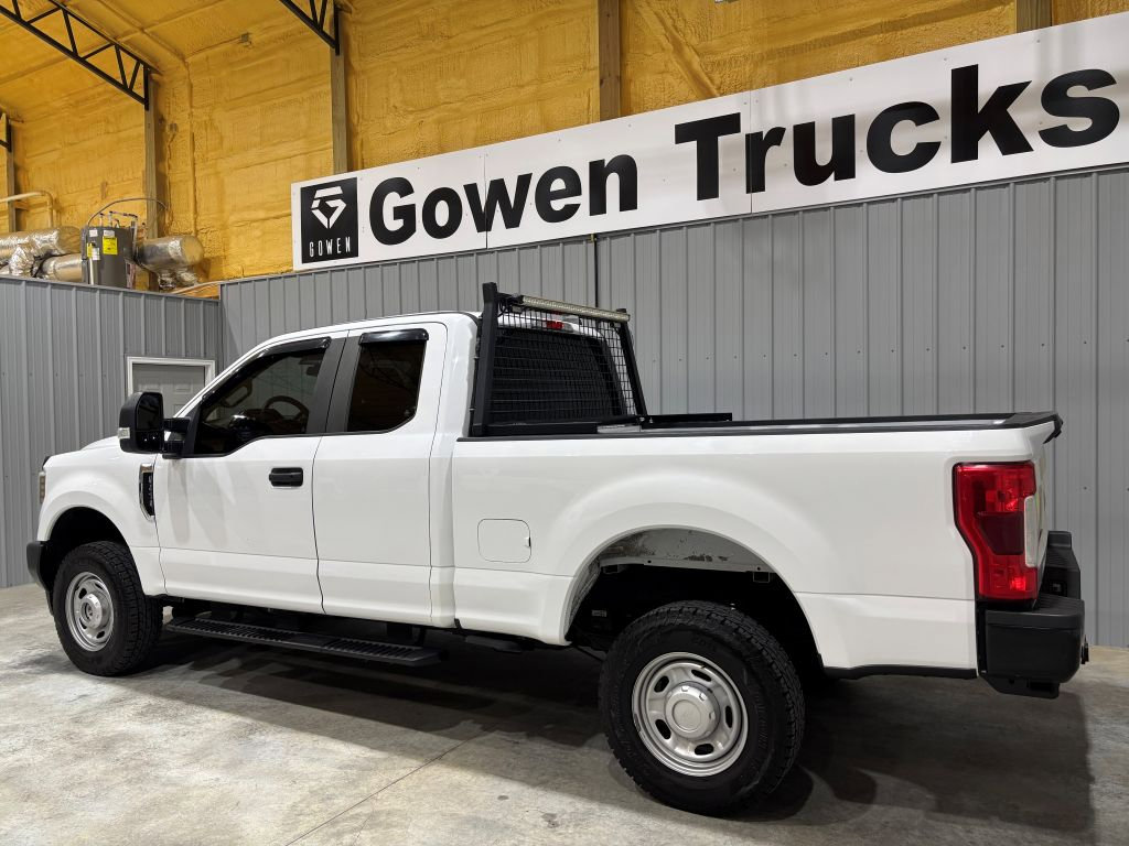 Used 2019 Ford F250 XL w/ Power Equipment Group image 5