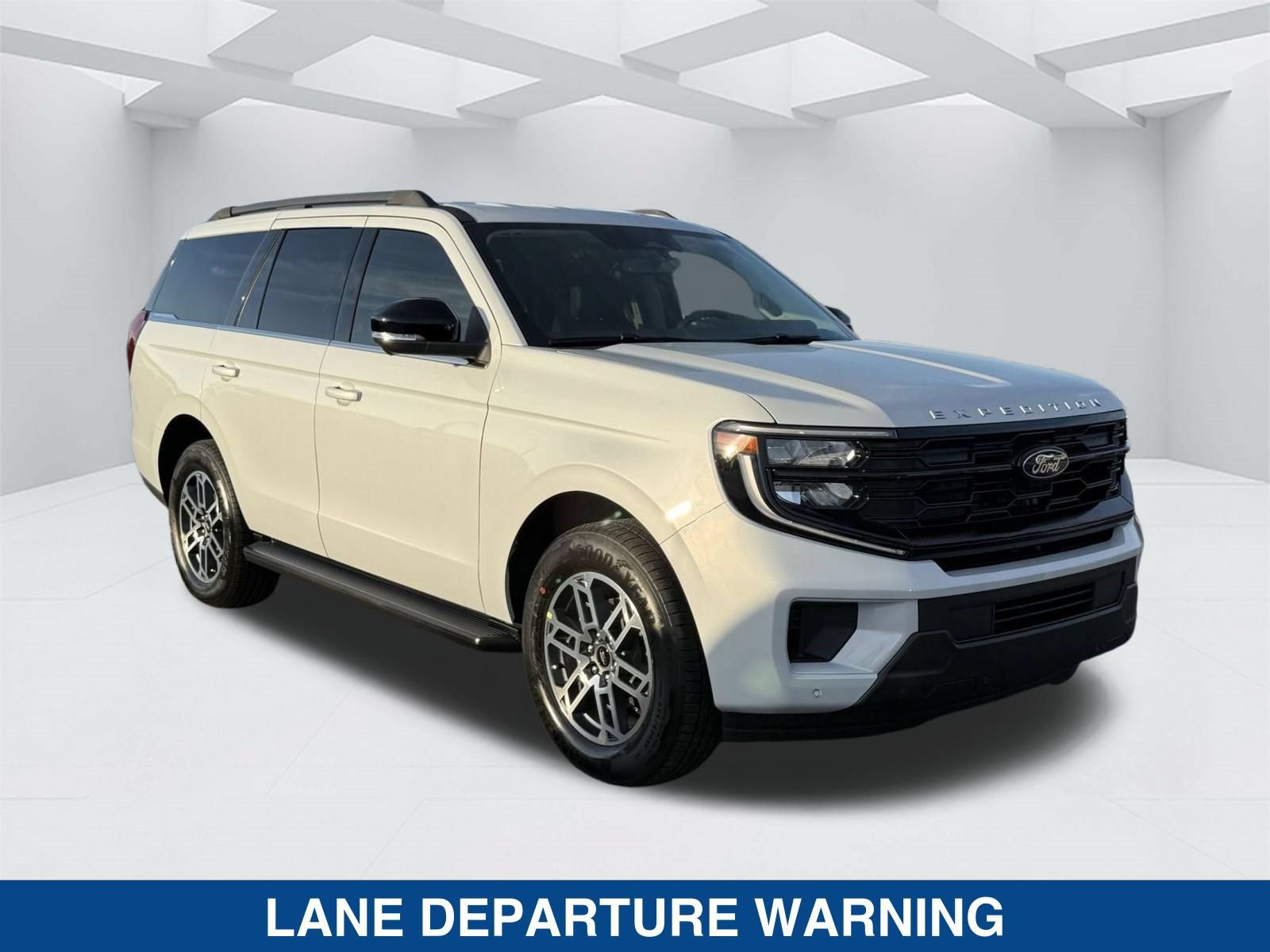 New 2026 Ford Expedition Active RWD video 3