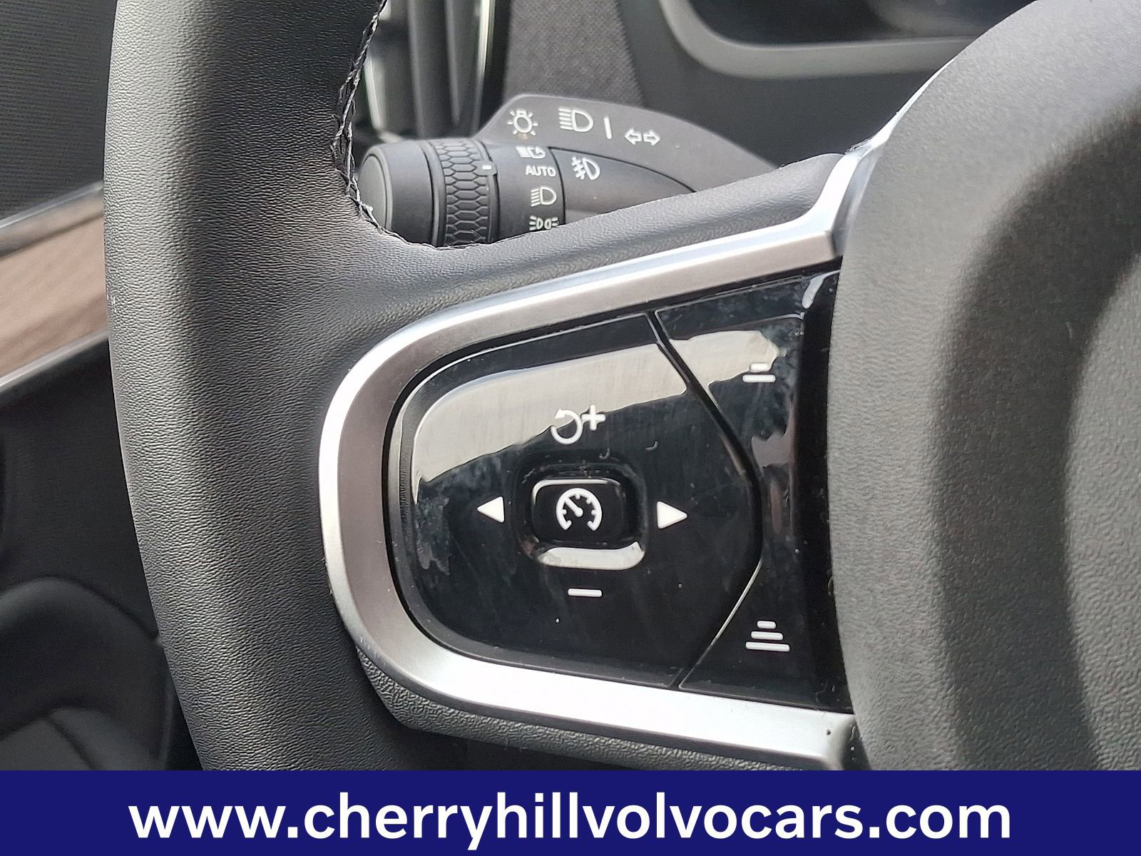 Certified 2025 Volvo XC90 B5 Plus image 23