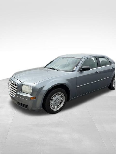 Used 2007 Chrysler 300 RWD image 2