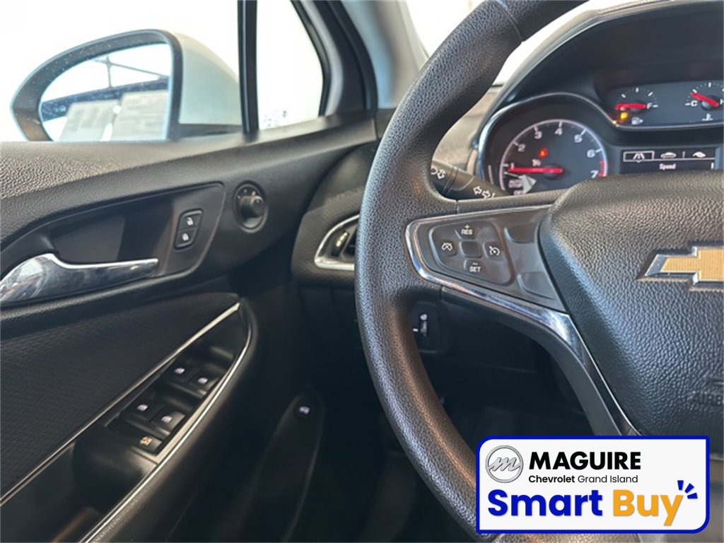 Used 2019 Chevrolet Cruze LT w/ Convenience Package image 7