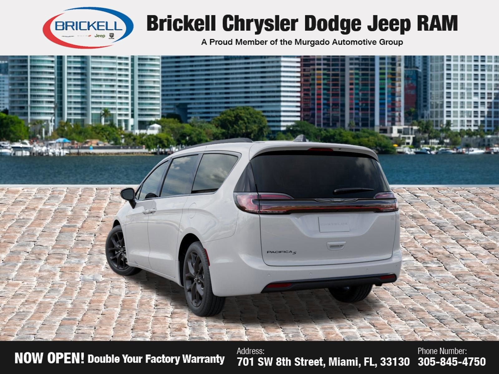 Used 2026 Chrysler Pacifica Select w/ S Appearance Package image 3