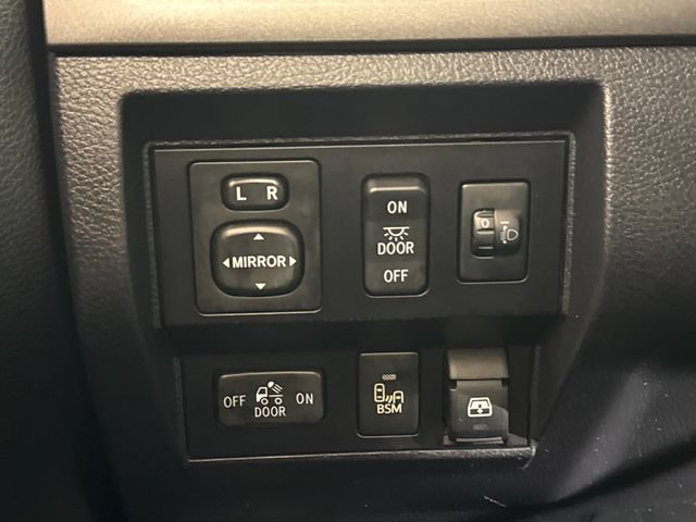 Used 2017 Toyota Tundra SR5 w/ TRD Off Road Package AWD/4WD image 35