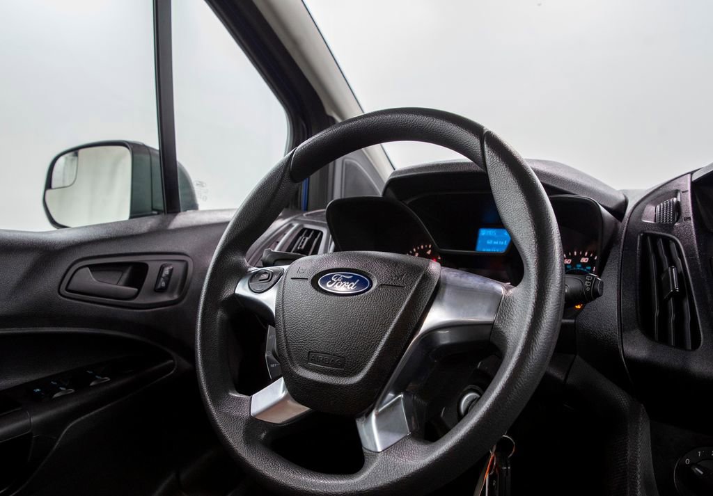 Used 2017 Ford Transit Connect XL image 17
