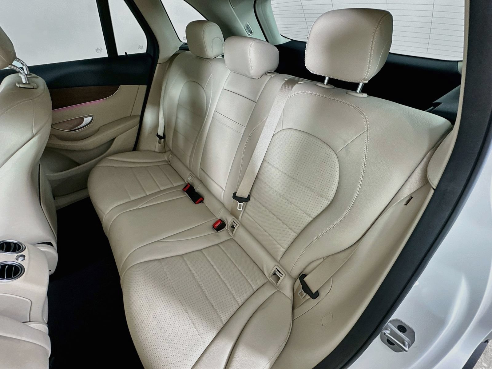 Used 2022 Mercedes-Benz GLC 300 4MATIC image 34